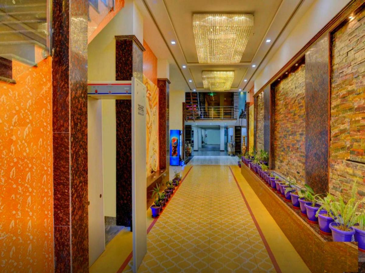 فندق The Grand Uddhav نيودلهي المظهر الخارجي الصورة